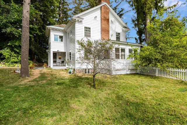 $525,000 | 26 Lincoln Street, Essex Junction, VT 05452