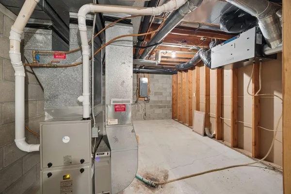 $439,900 | 4243 23rd Street Northwest, Willmar, MN 56201