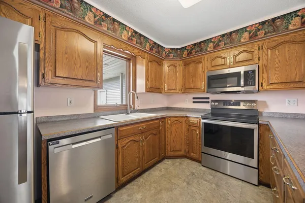 $439,900 | 4243 23rd Street Northwest, Willmar, MN 56201