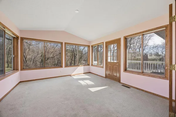 $439,900 | 4243 23rd Street Northwest, Willmar, MN 56201