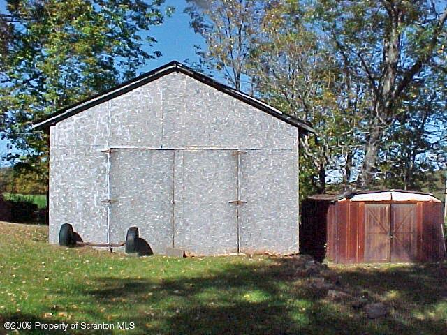 443 Whitney Hill Road Thompson, PA 18465 - Photo 6 of 11 Gallery Image 6