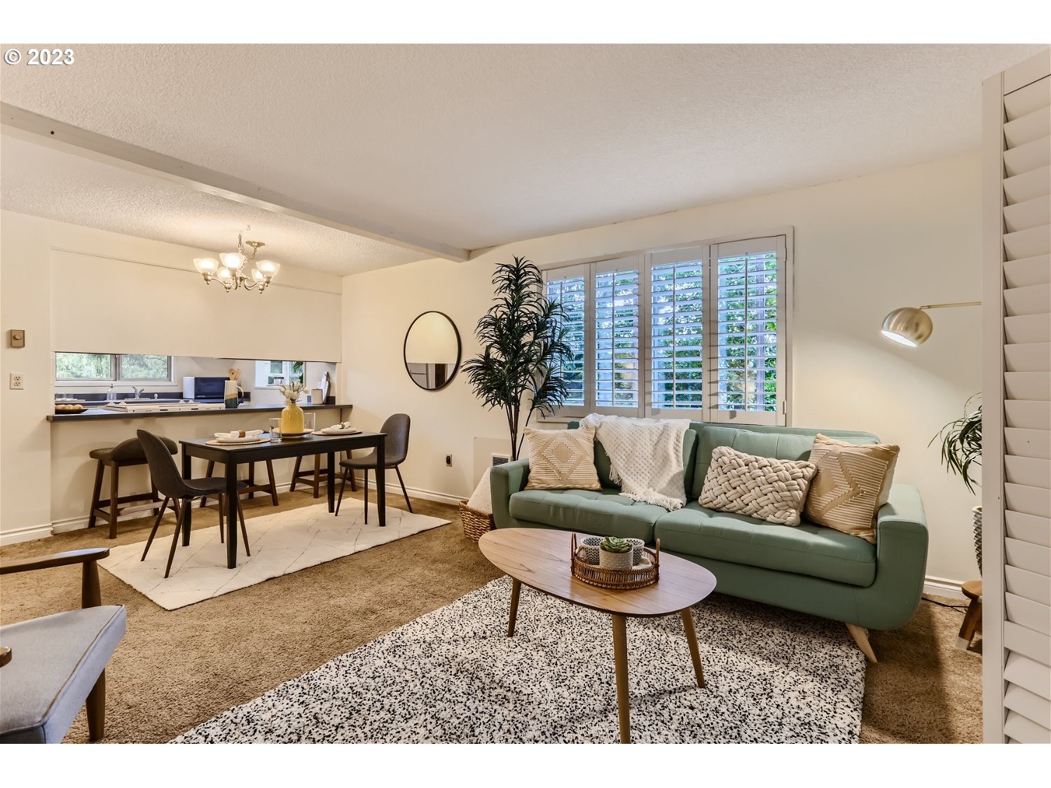 7410 South Virginia Avenue Portland, OR 97219 - Photo 10 of 27 a living room with furniture and a large window