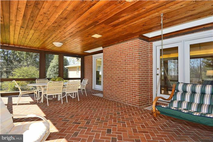 13715 Harcum Road Phoenix, MD 21131 - Photo 15 of 30 Interior (General)