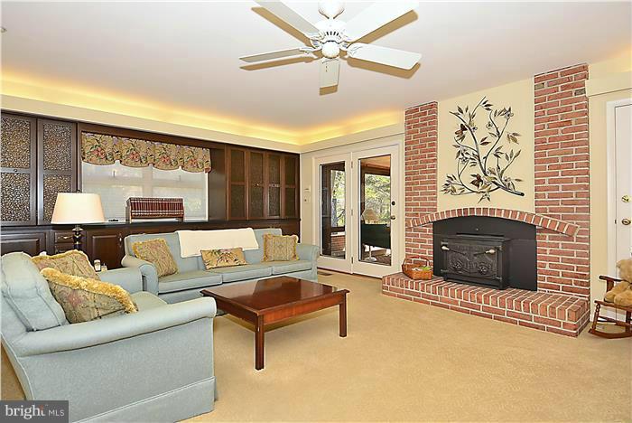 13715 Harcum Road Phoenix, MD 21131 - Photo 8 of 30 Interior (General)