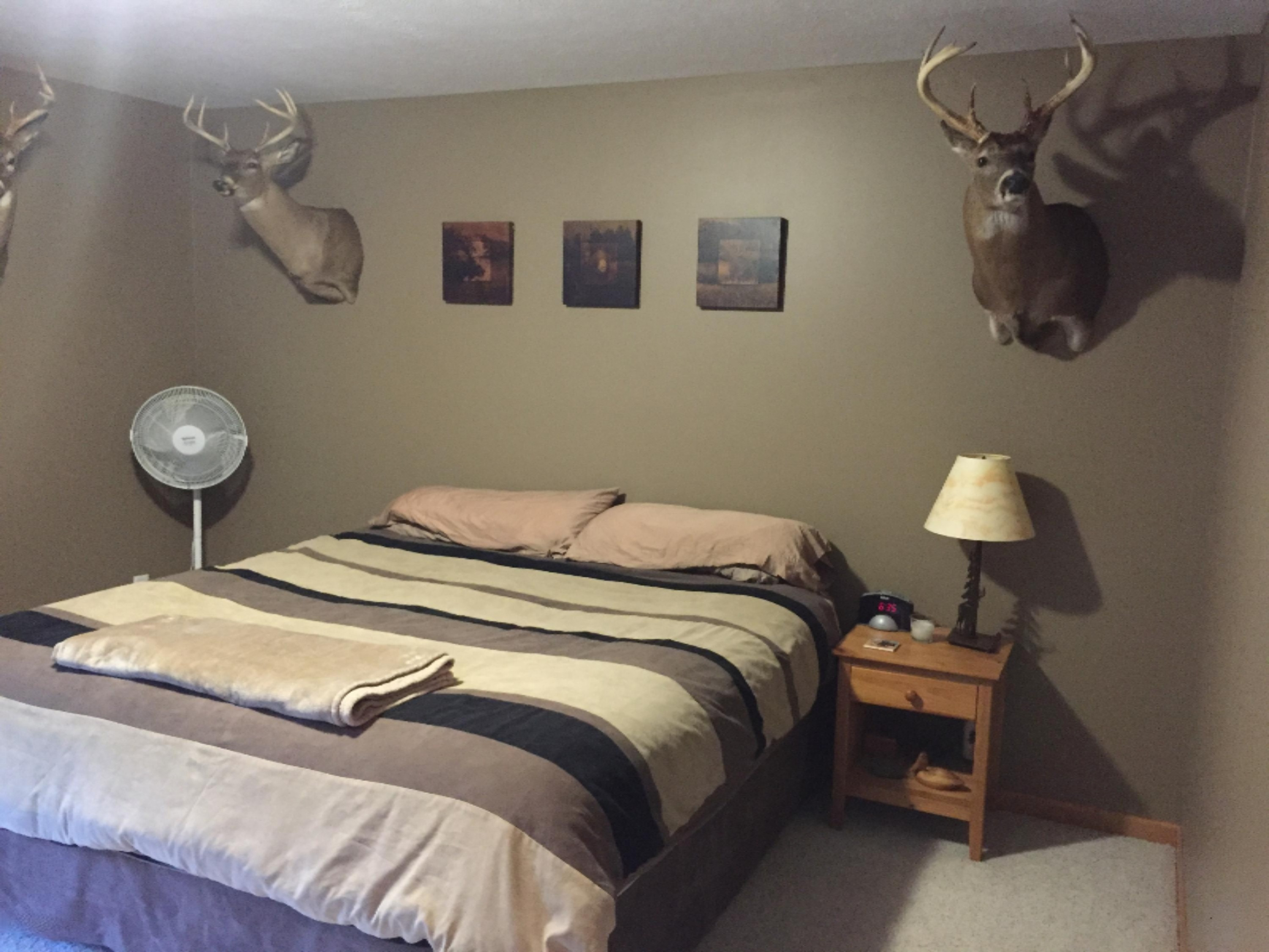 693 East Bard Road Muskegon, MI 49445 - Photo 11 of 15 Master Bedroom2