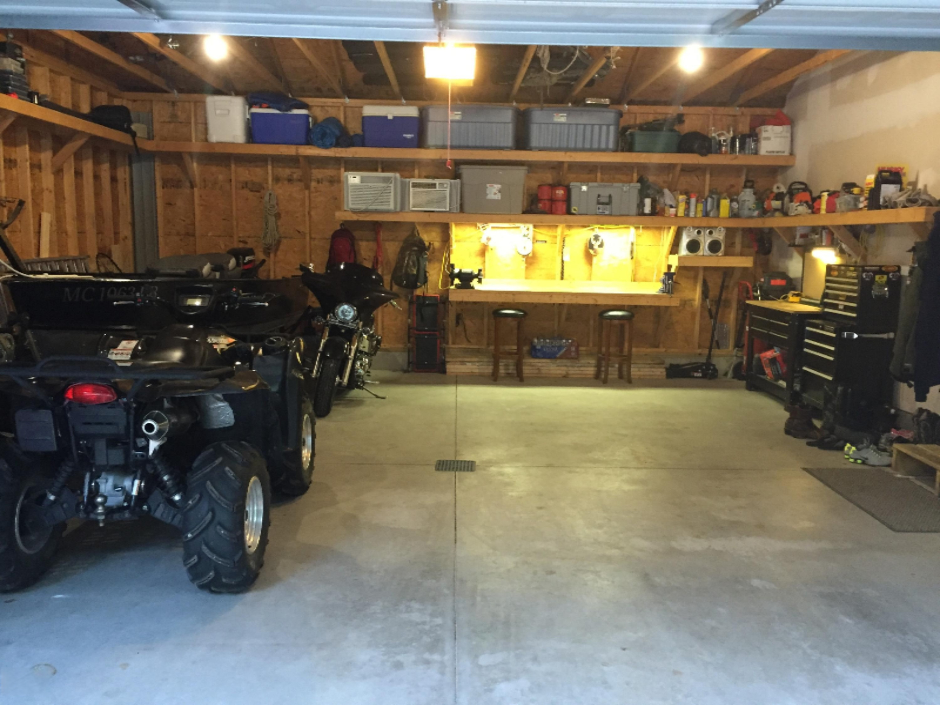 693 East Bard Road Muskegon, MI 49445 - Photo 15 of 15 Garage