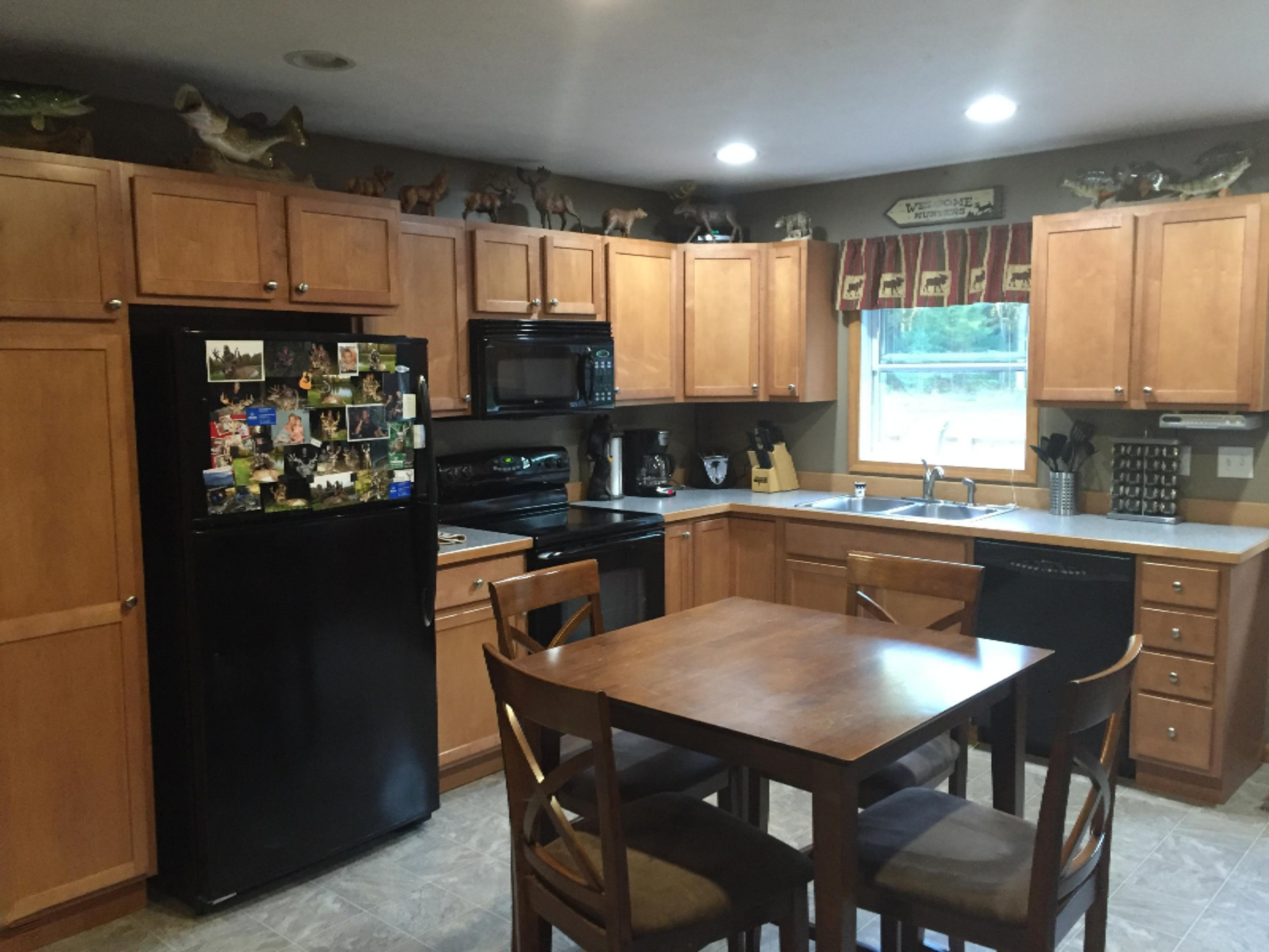 693 East Bard Road Muskegon, MI 49445 - Photo 8 of 15 Kitchen2