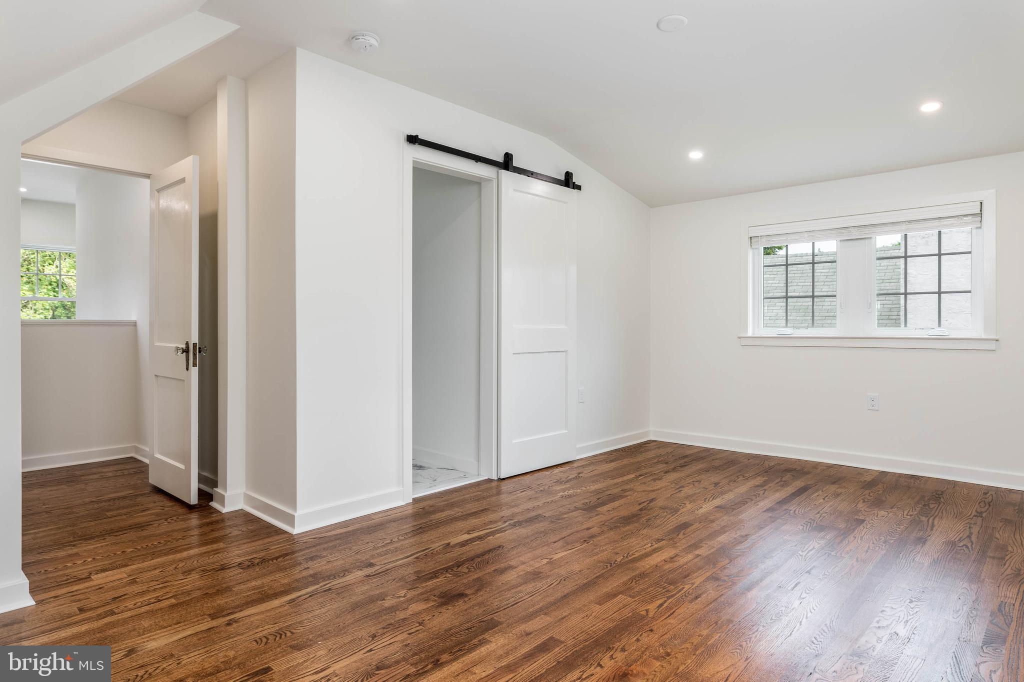 336 South Devon Avenue Wayne, PA 19087 - Photo 17 of 26