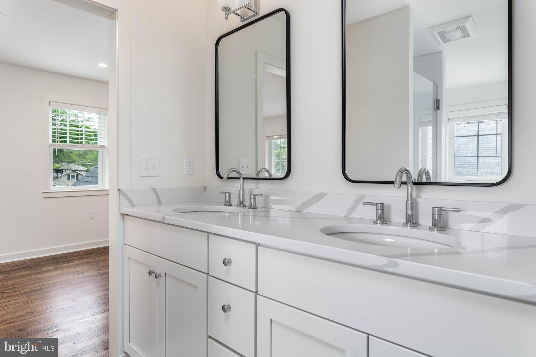 336 South Devon Avenue Wayne, PA 19087 - Photo 18 of 26