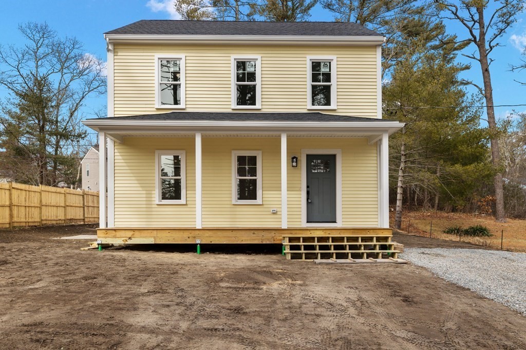 180 Barker Road East Wareham, MA 02538 - Photo 1 of 29 front view of a house