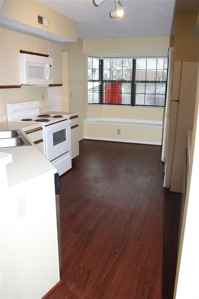7805 Falcon Rest Circle Raleigh, NC 27615 - Photo 10 of 24 Kitchen