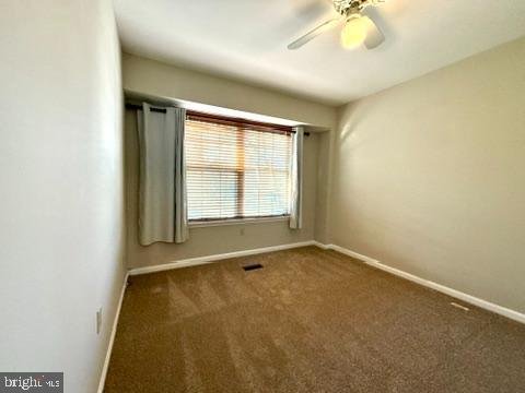 937 Breakwater Drive Annapolis, MD 21403 - Photo 24 of 27 an empty room with a window