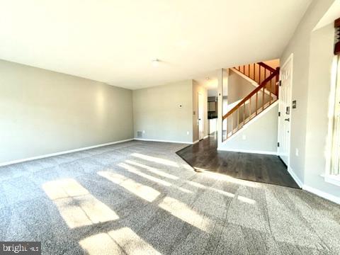 937 Breakwater Drive Annapolis, MD 21403 - Photo 8 of 27 a view of entryway and hall