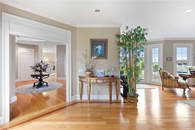 $10,500,000 | 41 Castle Hill Avenue, Newport, RI 02840