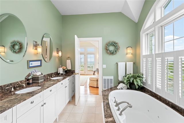 $10,500,000 | 41 Castle Hill Avenue, Newport, RI 02840