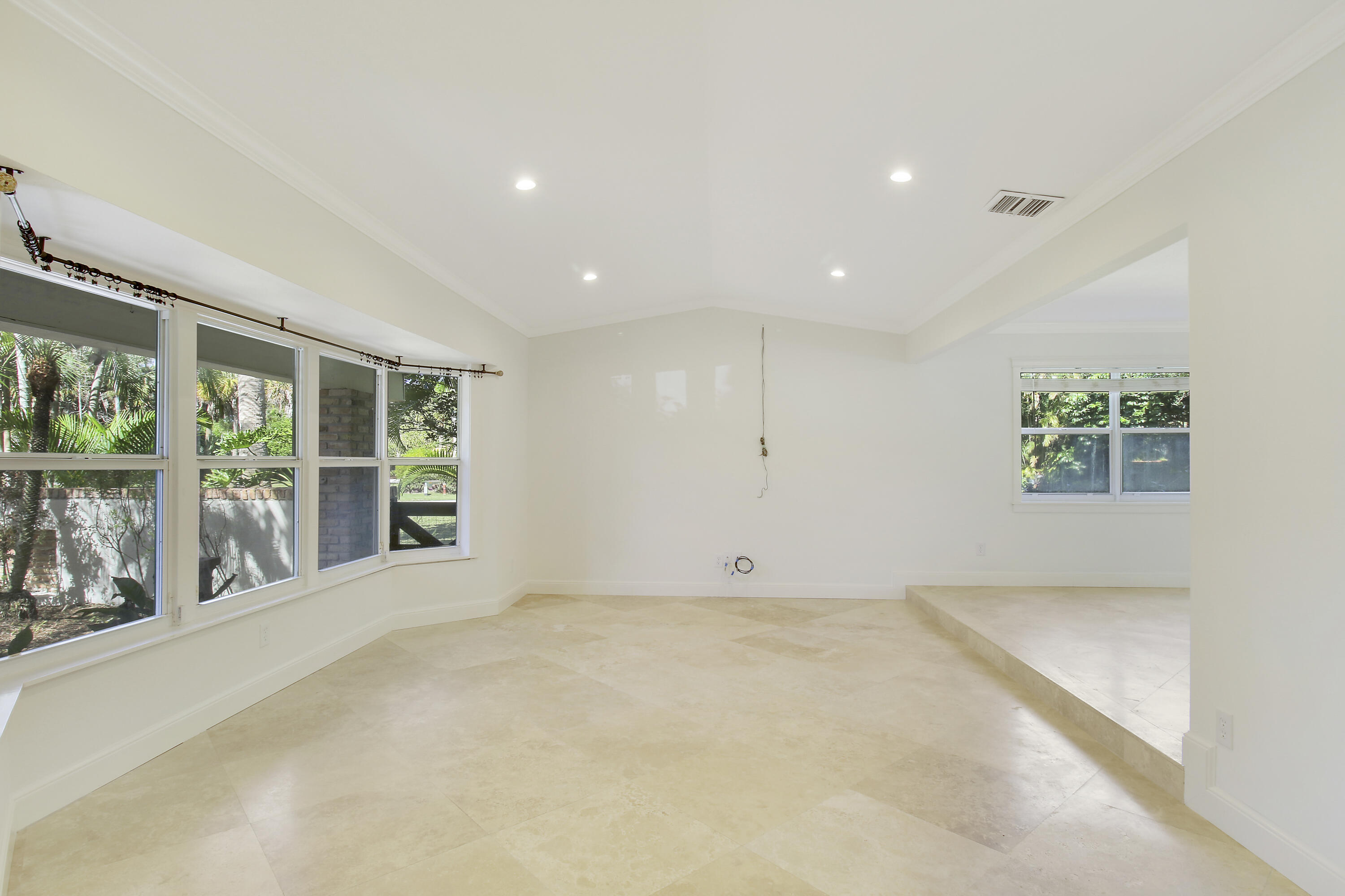 12709 Quercus Lane Wellington, FL 33414 - Photo 16 of 31 IF2A8393