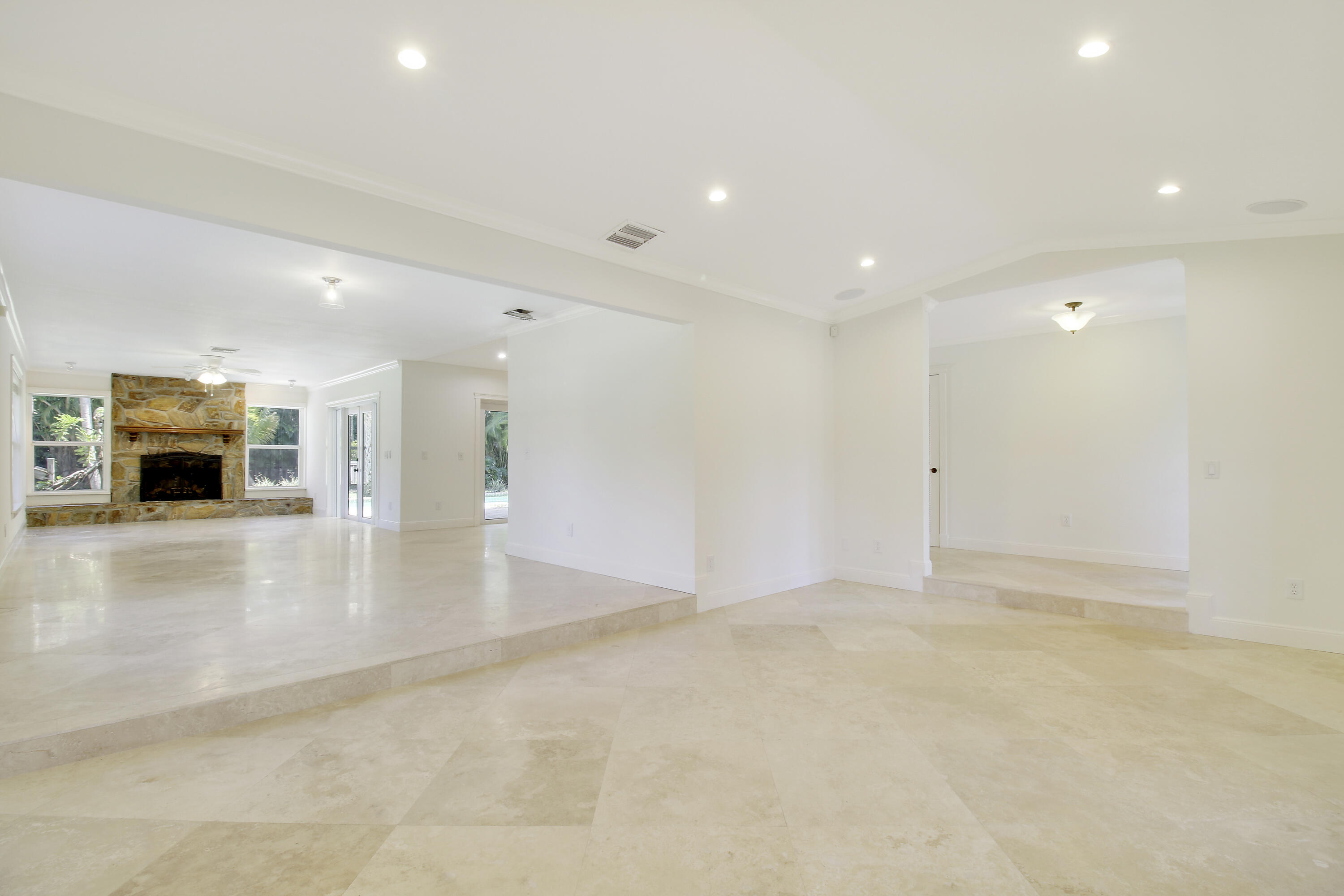 12709 Quercus Lane Wellington, FL 33414 - Photo 17 of 31 IF2A8400