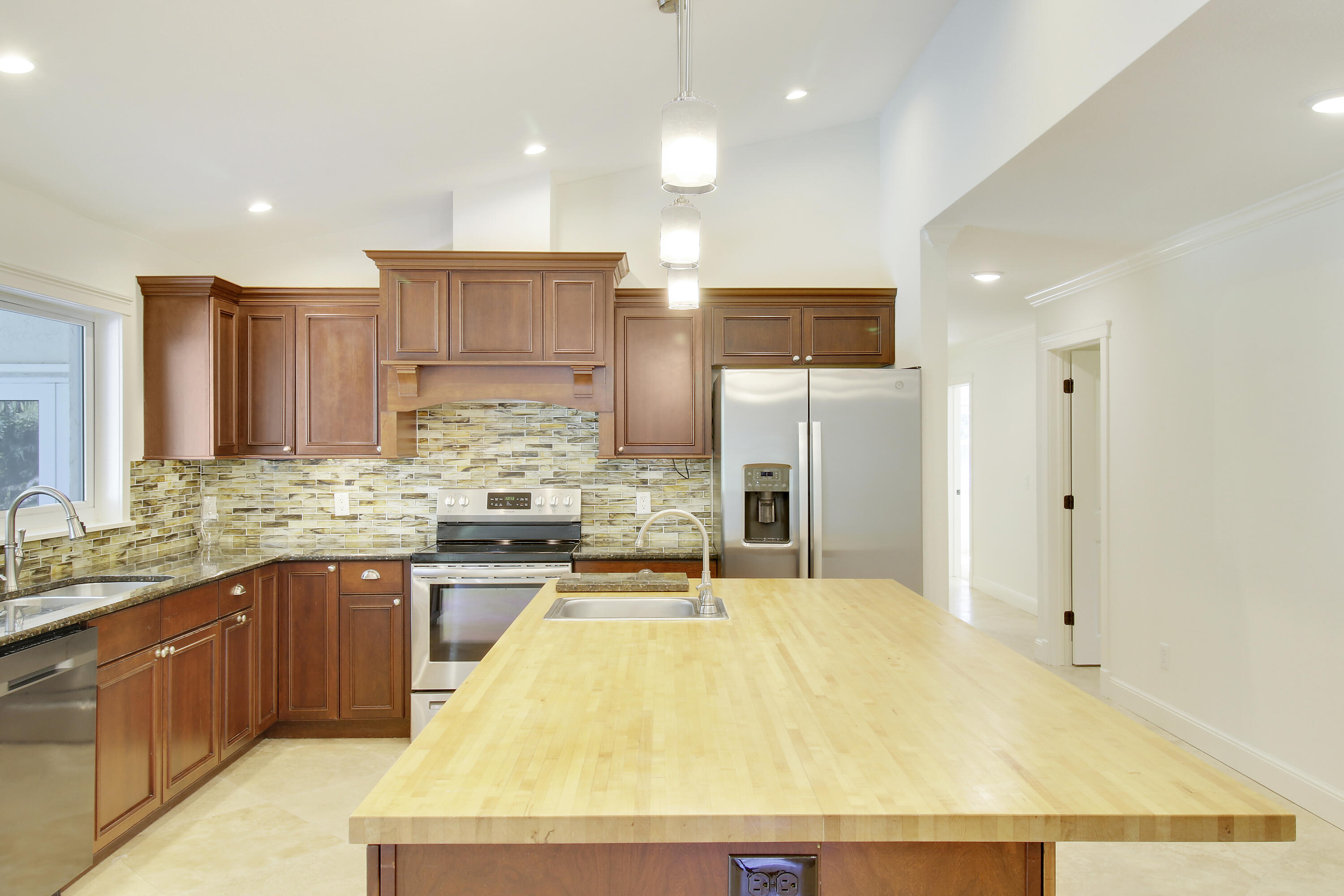 12709 Quercus Lane Wellington, FL 33414 - Photo 10 of 31 IF2A8477