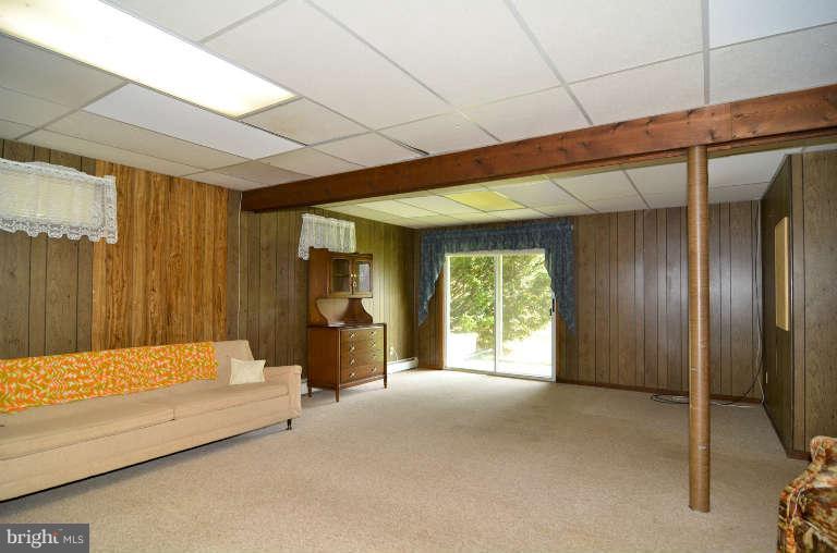 2509 Mayberry Road Westminster, MD 21158 - Photo 11 of 25 Family Room / Optional Recreation