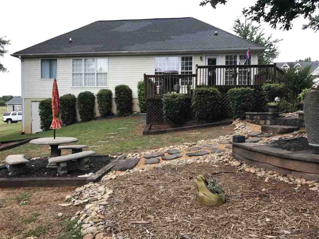 213 Laurel Heights Anderson, SC 29621 - Photo 2 of 34
