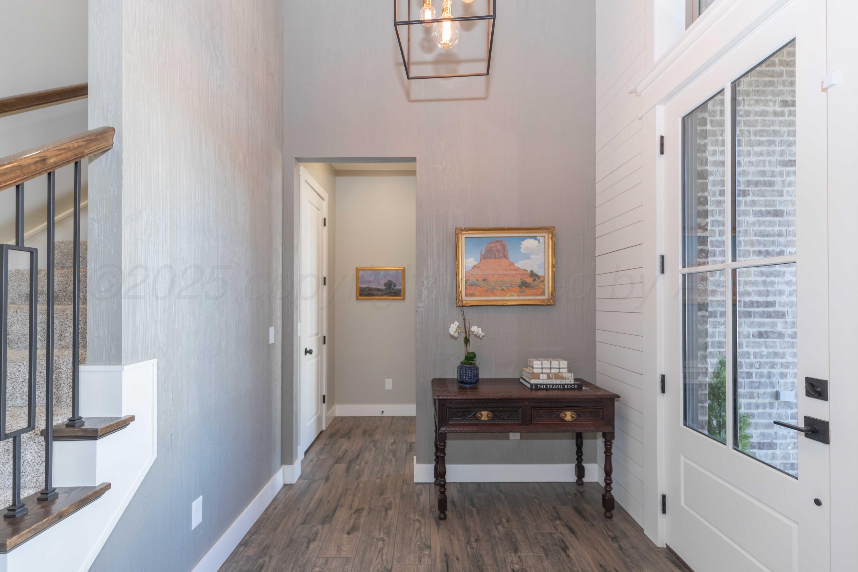 6105 Foley Square Street Amarillo, TX 79119 - Photo 5 of 64 ENTRY VIEW 3
