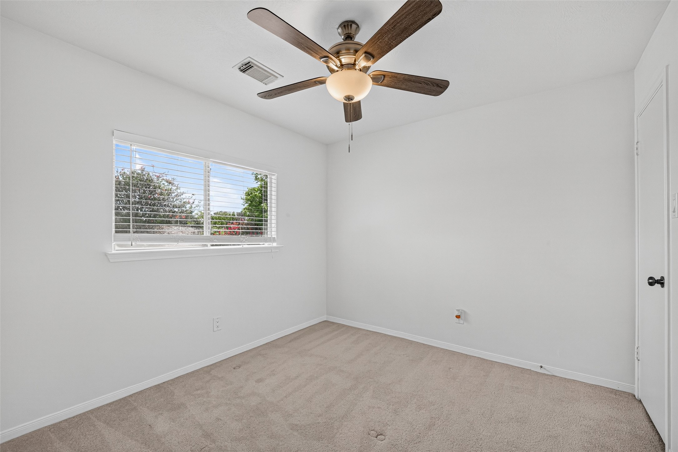1806 Oak Ridge Drive Kemah, TX 77565 - Photo 32 of 38