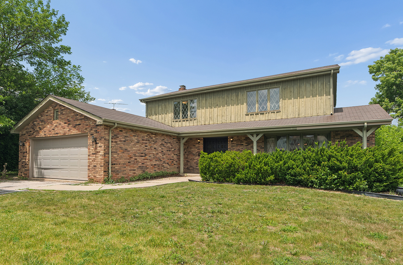 2736 Marlin Court Homewood, IL 60430 - Photo 1 of 34