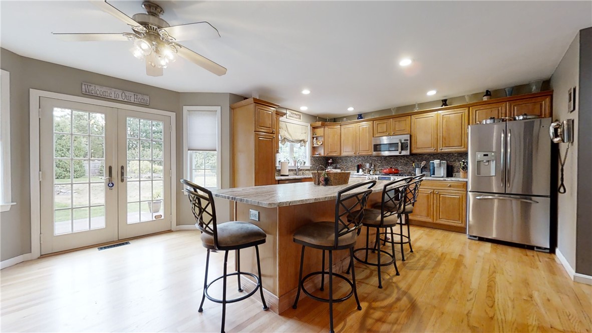 70 Plain Road North Kingstown, RI 02852 - Photo 14 of 32