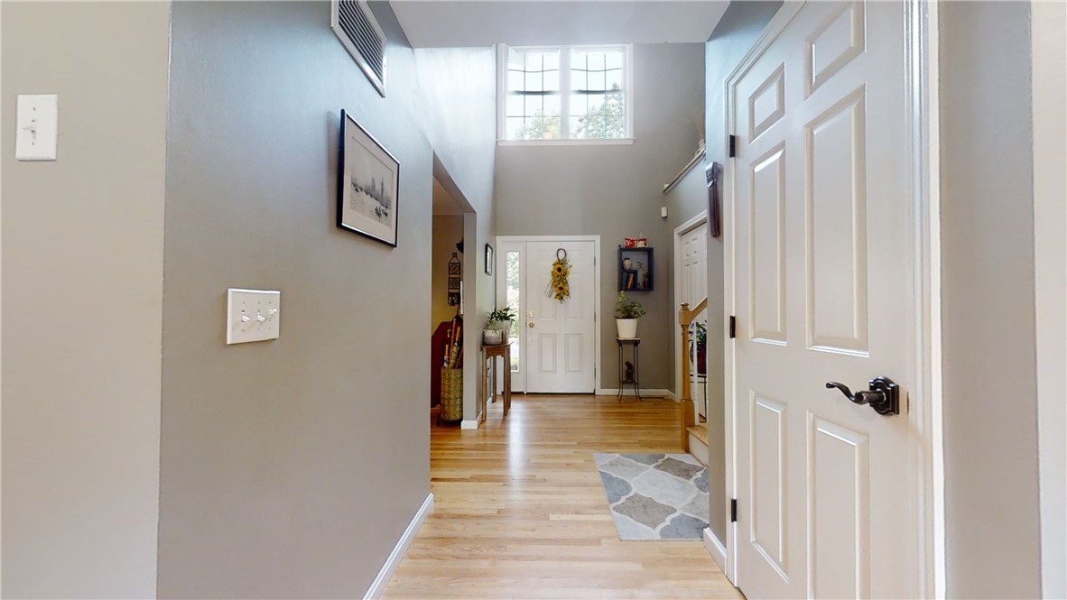 70 Plain Road North Kingstown, RI 02852 - Photo 8 of 32