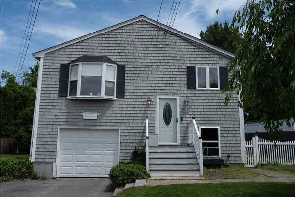 $485,000 | 10 Scott Court, Warren, RI 02885