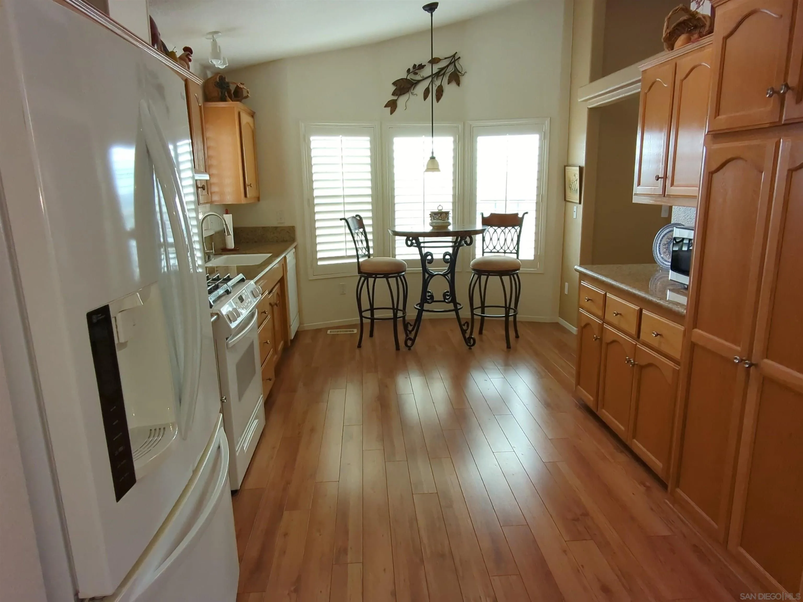 444 North El Camino Real, Unit 111 Encinitas, CA 92024 - Photo 2 of 16 Kitchen