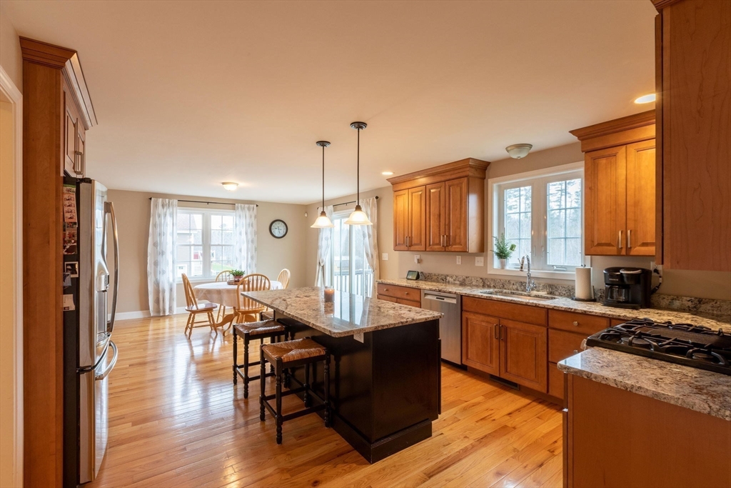 225 Salem Road Dracut, MA 01826 - Photo 9 of 42 Gallery Image 9