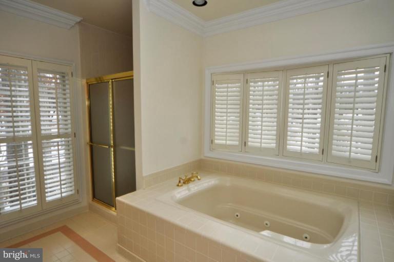 3128 Hunt Road Oakton, VA 22124 - Photo 15 of 26 Master Bath
