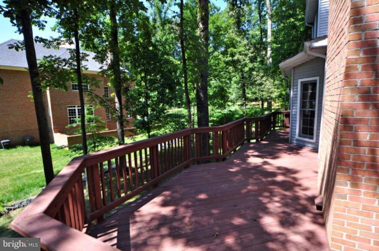 3128 Hunt Road Oakton, VA 22124 - Photo 22 of 26 Deck - View from