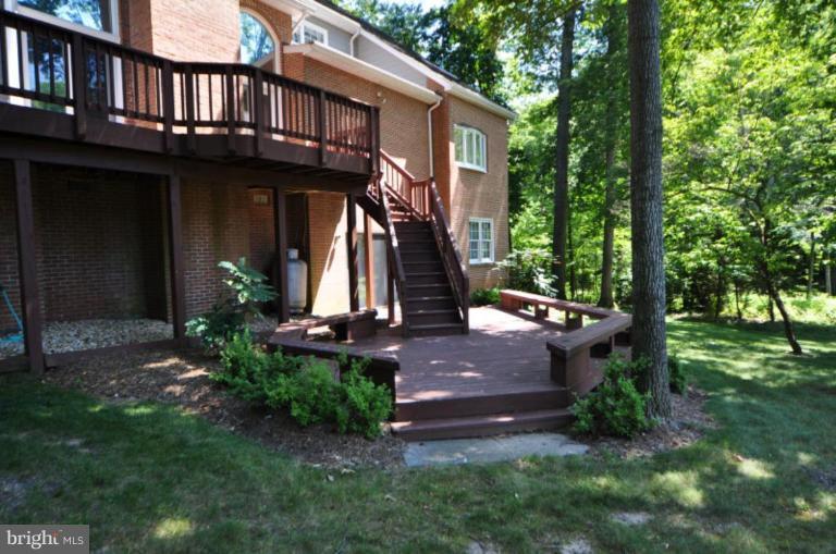 3128 Hunt Road Oakton, VA 22124 - Photo 23 of 26 Exterior #3