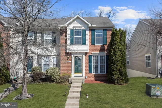 $2,700 | 1524 Falling Brook Court, Odenton, MD 21113