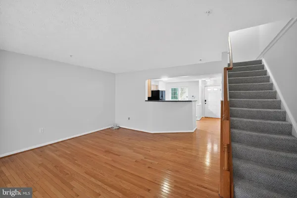 $2,700 | 1524 Falling Brook Court, Odenton, MD 21113