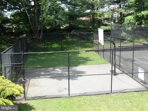 $2,700 | 1524 Falling Brook Court, Odenton, MD 21113