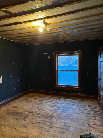 $90,000 | 1410 Wisconsin Avenue, Boscobel, WI 53805