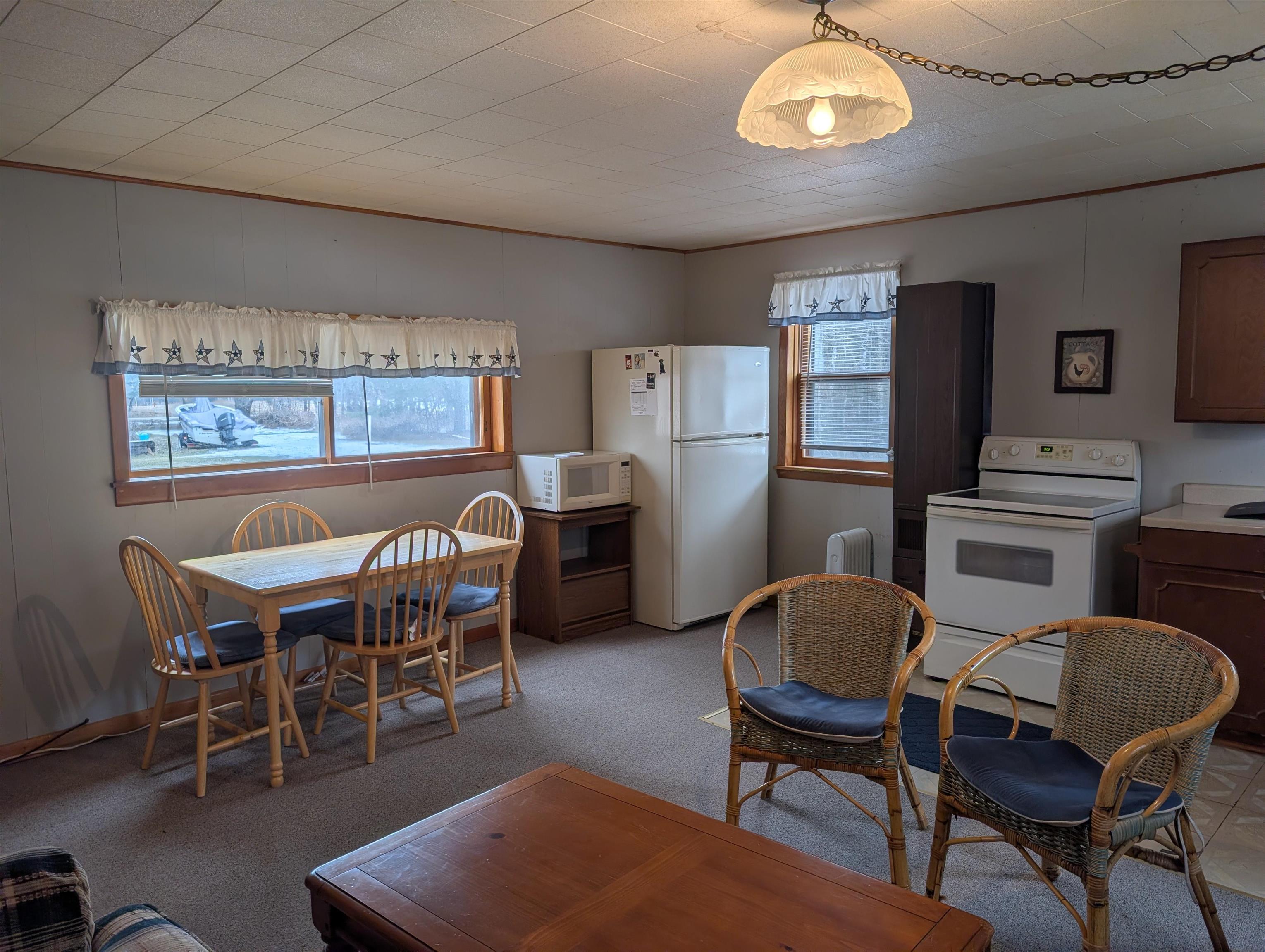 W2544 30th Road Weyauwega, WI 54983 - Photo 6 of 18