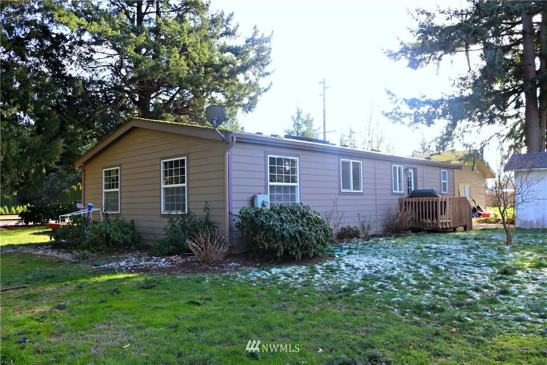6989 Hannegan Road Lynden, WA 98264 - Photo 22 of 25 Gallery Image 22