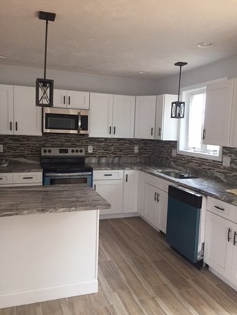 12 Hazel Street, Unit RIGHT Worcester, MA 01604 - Photo 4 of 5 Gallery Image 4