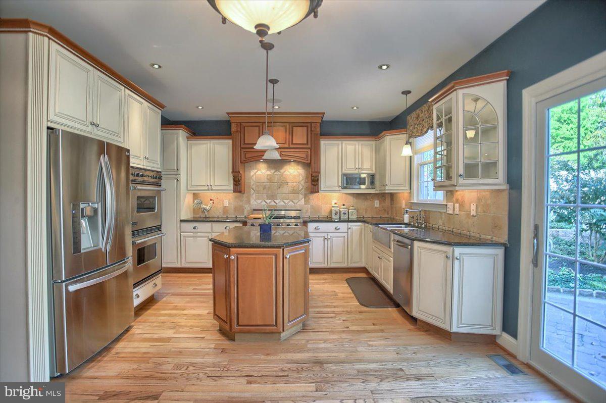 500 Raspberry Lane West Chester, PA 19382 - Photo 14 of 59 Gallery Image 14