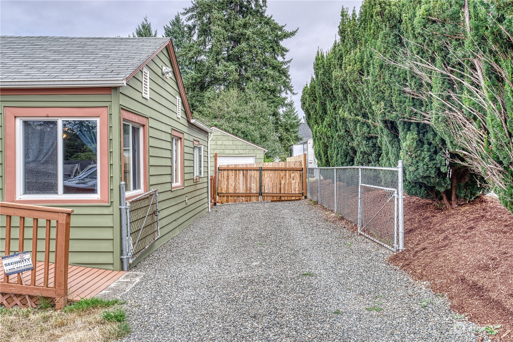 1018 Sheridan Road Bremerton, WA 98310 - Photo 23 of 24 a view of a backyard
