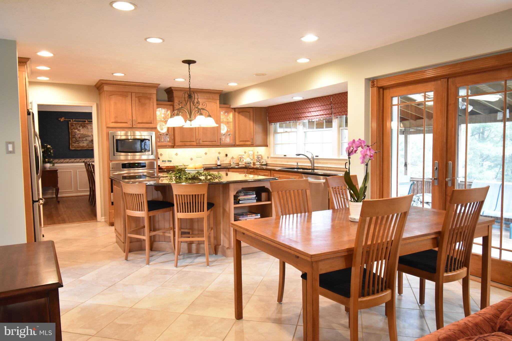 905 Metfield Road Baltimore, MD 21286 - Photo 6 of 30 Kitchen
