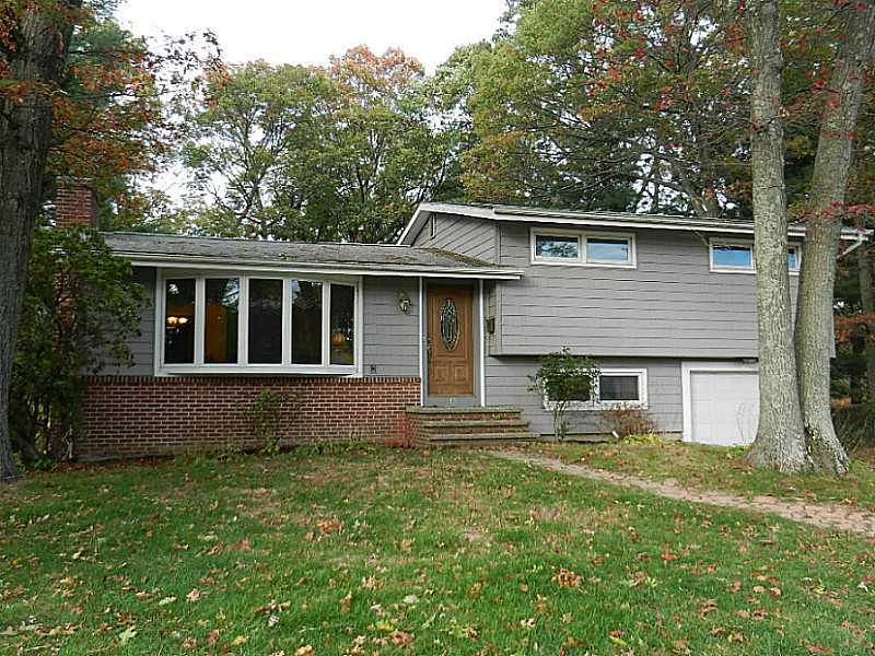 65 Cushing Road Warwick, RI 02888 - Photo 3 of 24 Exterior Front.