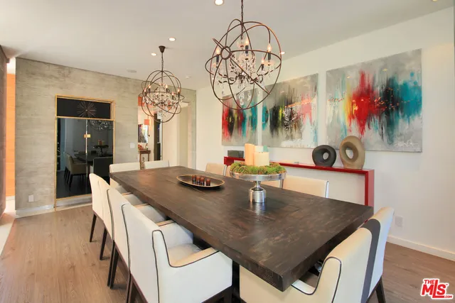 $14,995 | 3054 Elvido Drive, Los Angeles, CA 90049