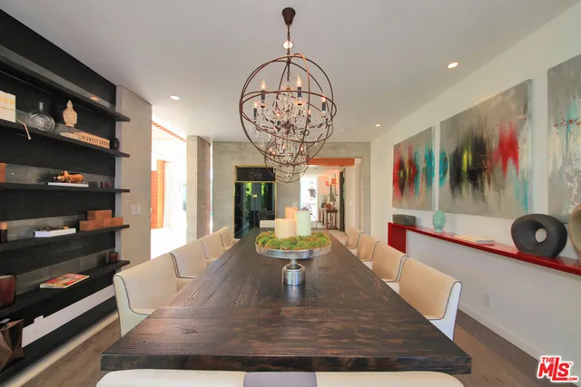 $14,995 | 3054 Elvido Drive, Los Angeles, CA 90049