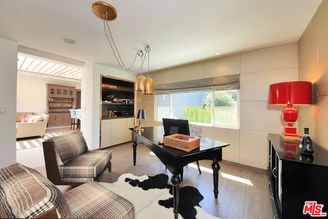 $14,995 | 3054 Elvido Drive, Los Angeles, CA 90049