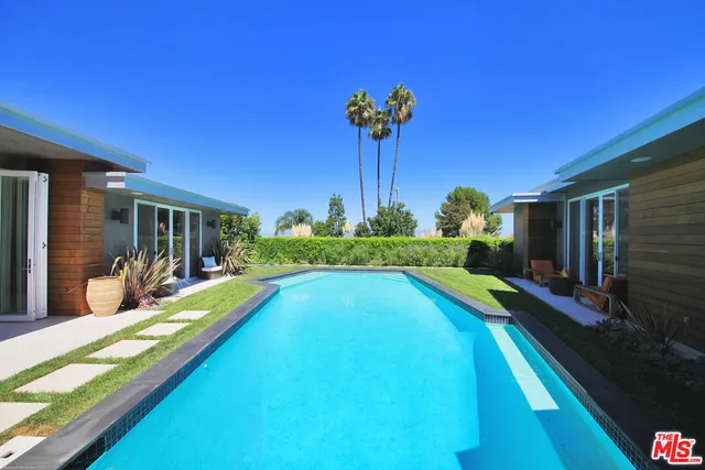 $14,995 | 3054 Elvido Drive, Los Angeles, CA 90049